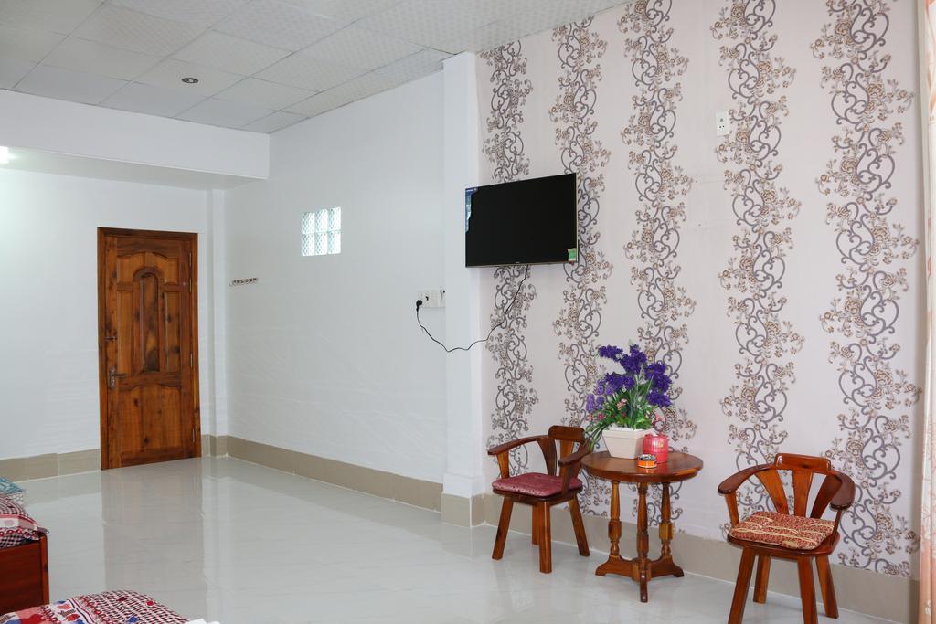 Ngoc May Guesthouse Chau Doc Eksteriør bilde